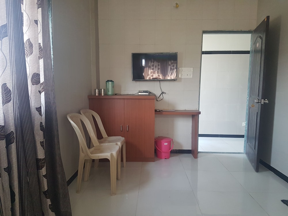 Hotel Dhruv Palace 32/47