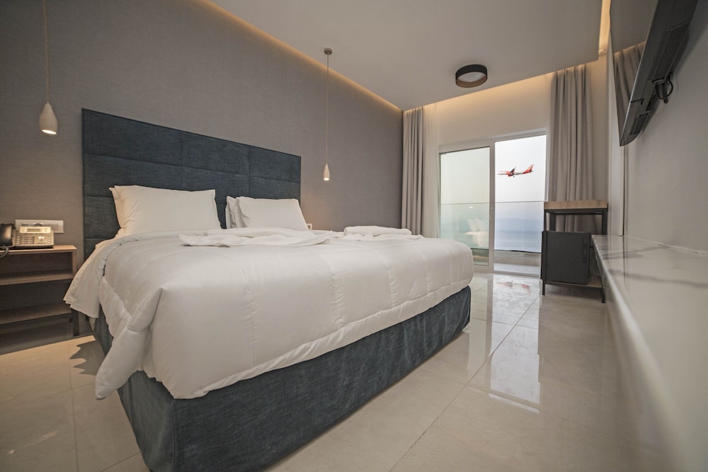 Design, Queen Bed، Ray Hotel Corfu 7/9