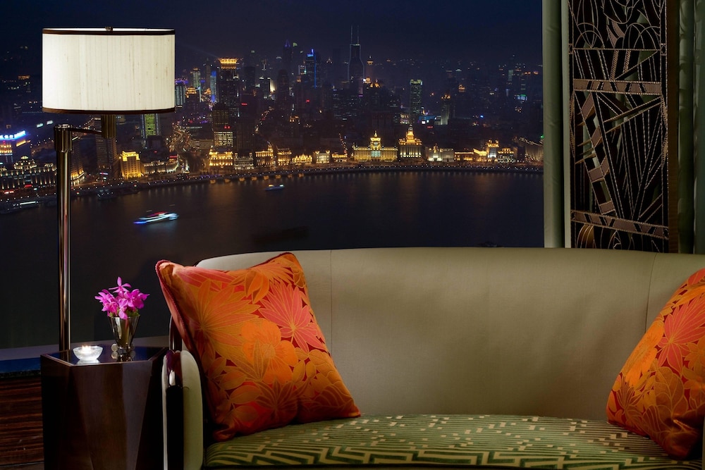 The Ritz Carlton Shanghai Pudong 5/68