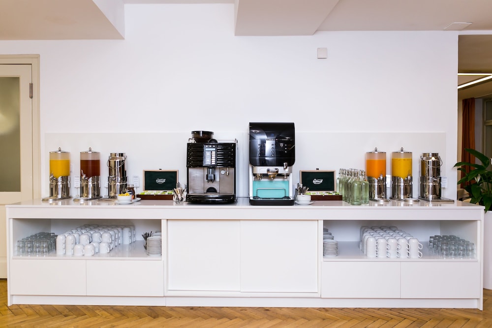 ASTORIA Hotel & Medical Spa, Depandance Wolker photo5