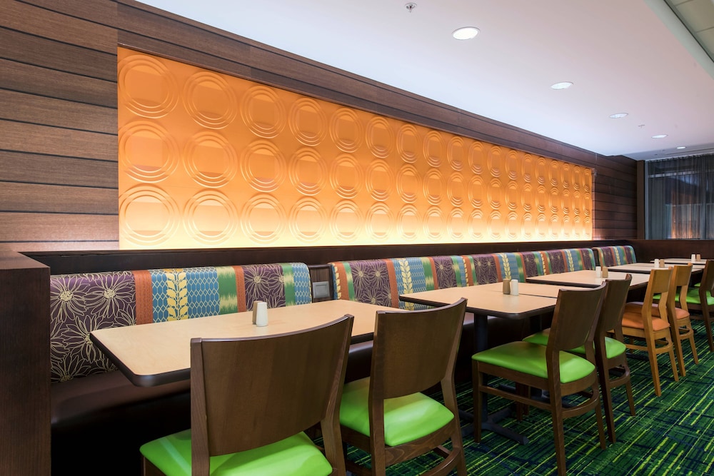 Fairfield Inn Suites By Marriott Leavenworth 40/44