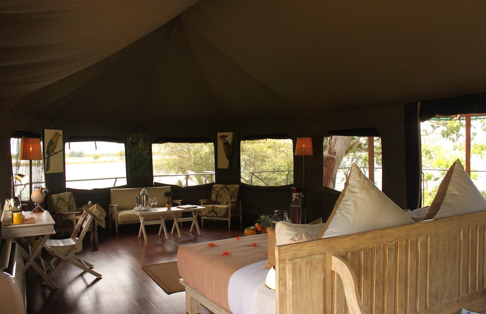 Flameback Eco Lodge 42/61
