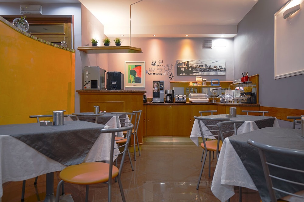 Hotel Angelica 63/73