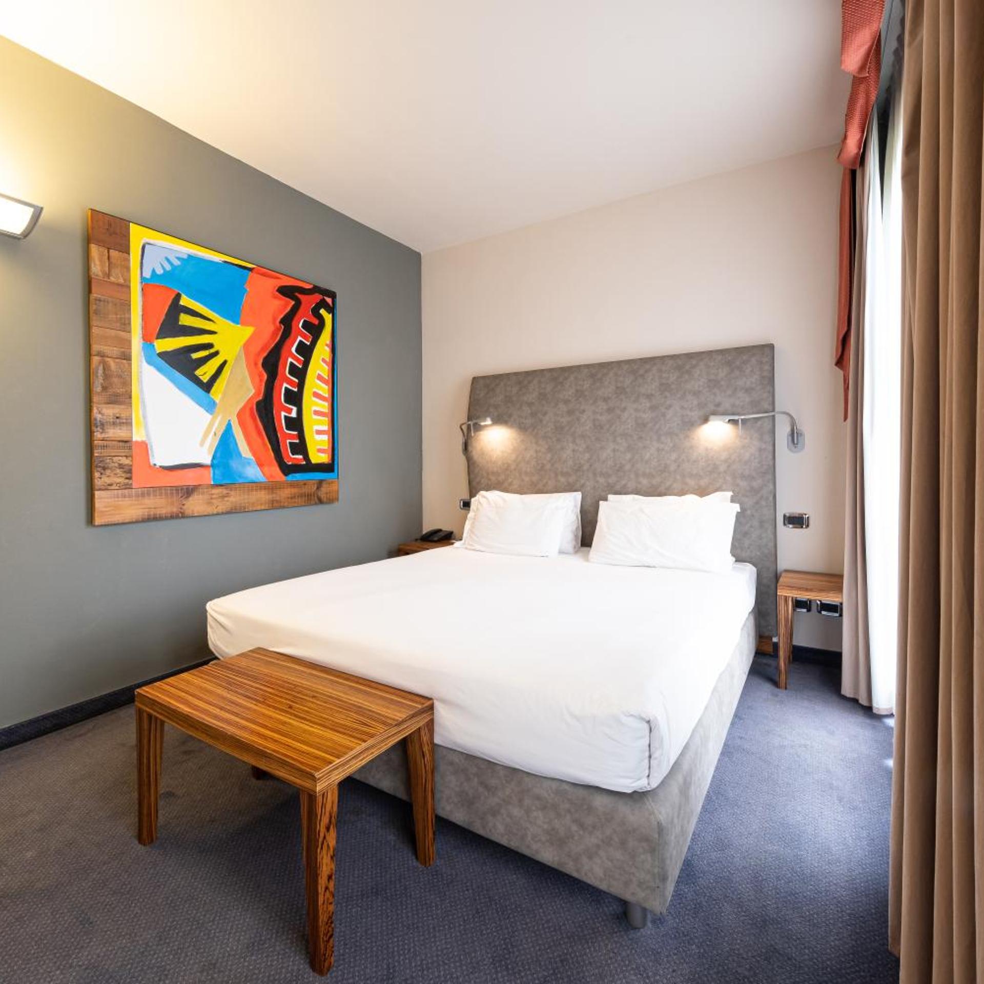 Room, Double Bed