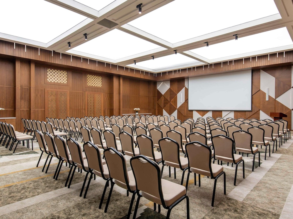 سويس أوتيل ليفينج جدة(Swissotel Living Jeddah) 45/50