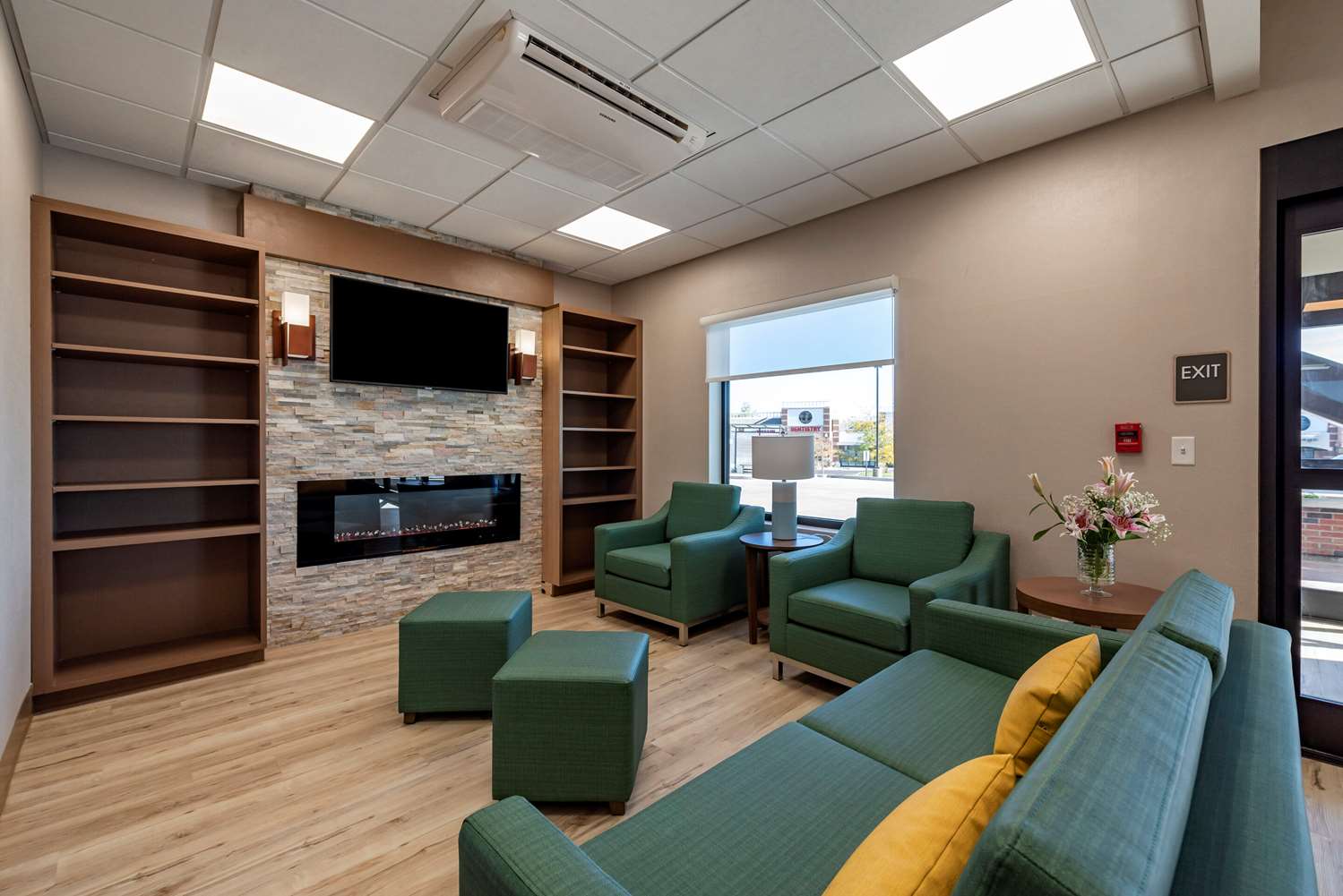 MainStay Suites Colorado Springs East - Medical Center Area 22/29