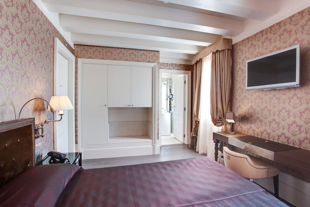 Hotel Moresco 13/42