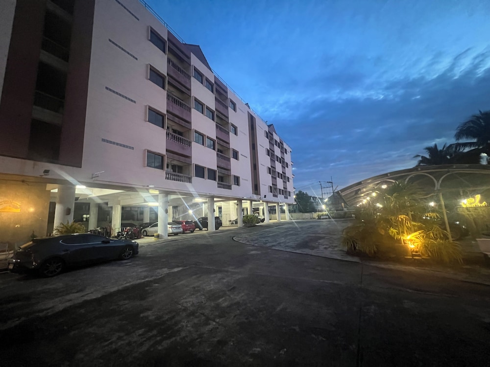 Muang Thong Family Suite Hat Yai 13/56