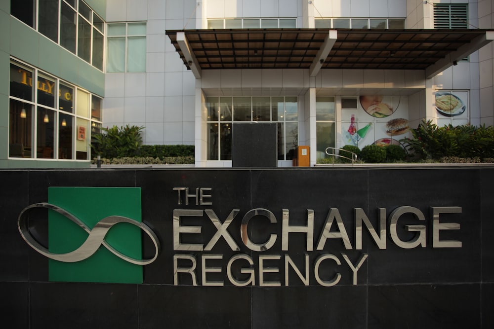The Exchange Regency Residence Hotel 6/66