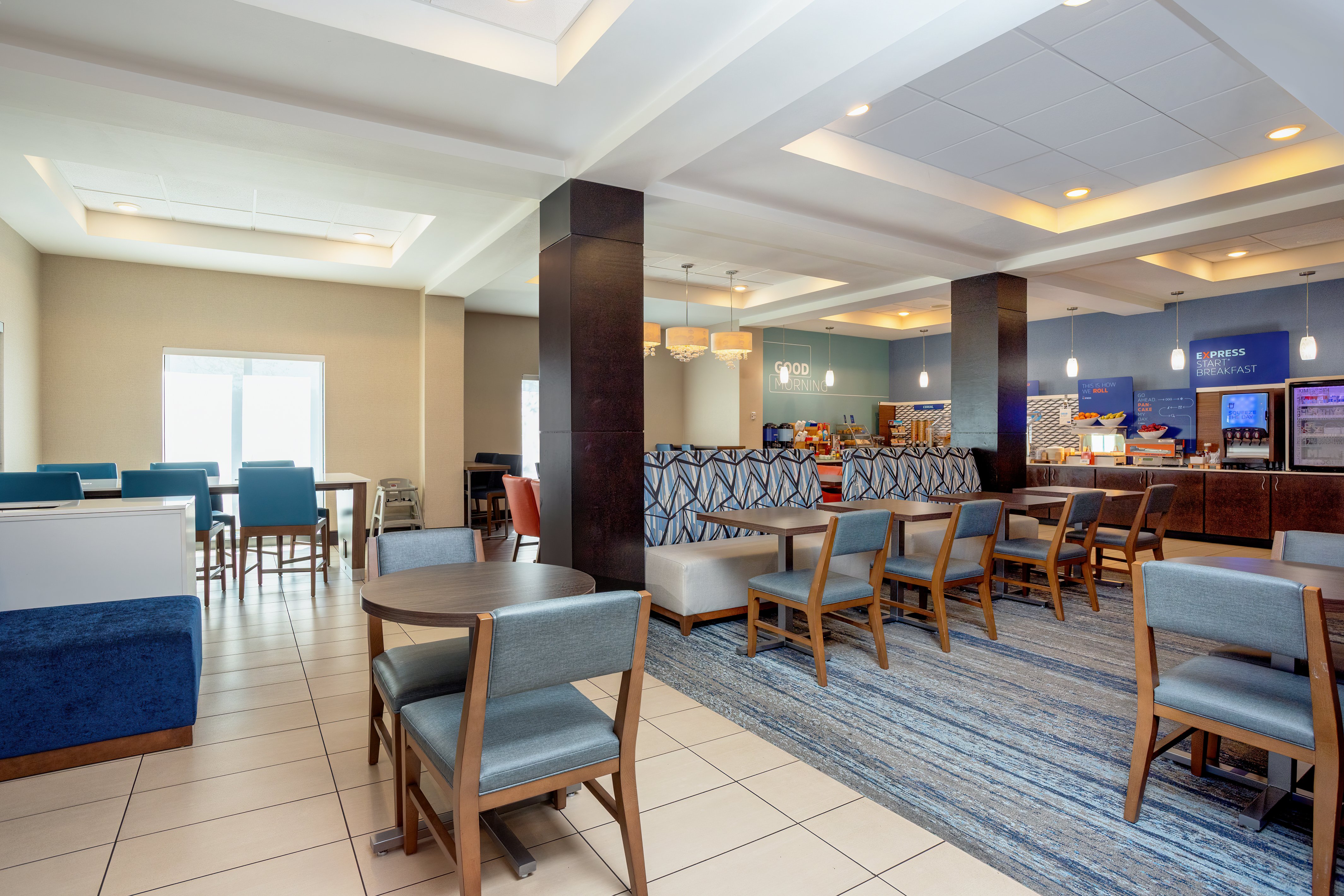 Holiday Inn Express Hotel And Suites Orlando East Ucf Area 35/50
