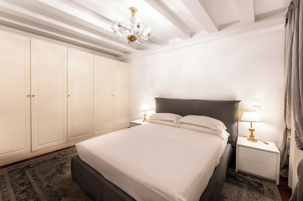 2 BEDROOMS, LUXURY, APARTMENT