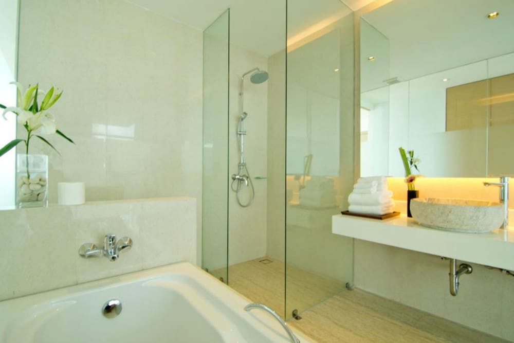 Seven Zea Chic Hotel 49/50