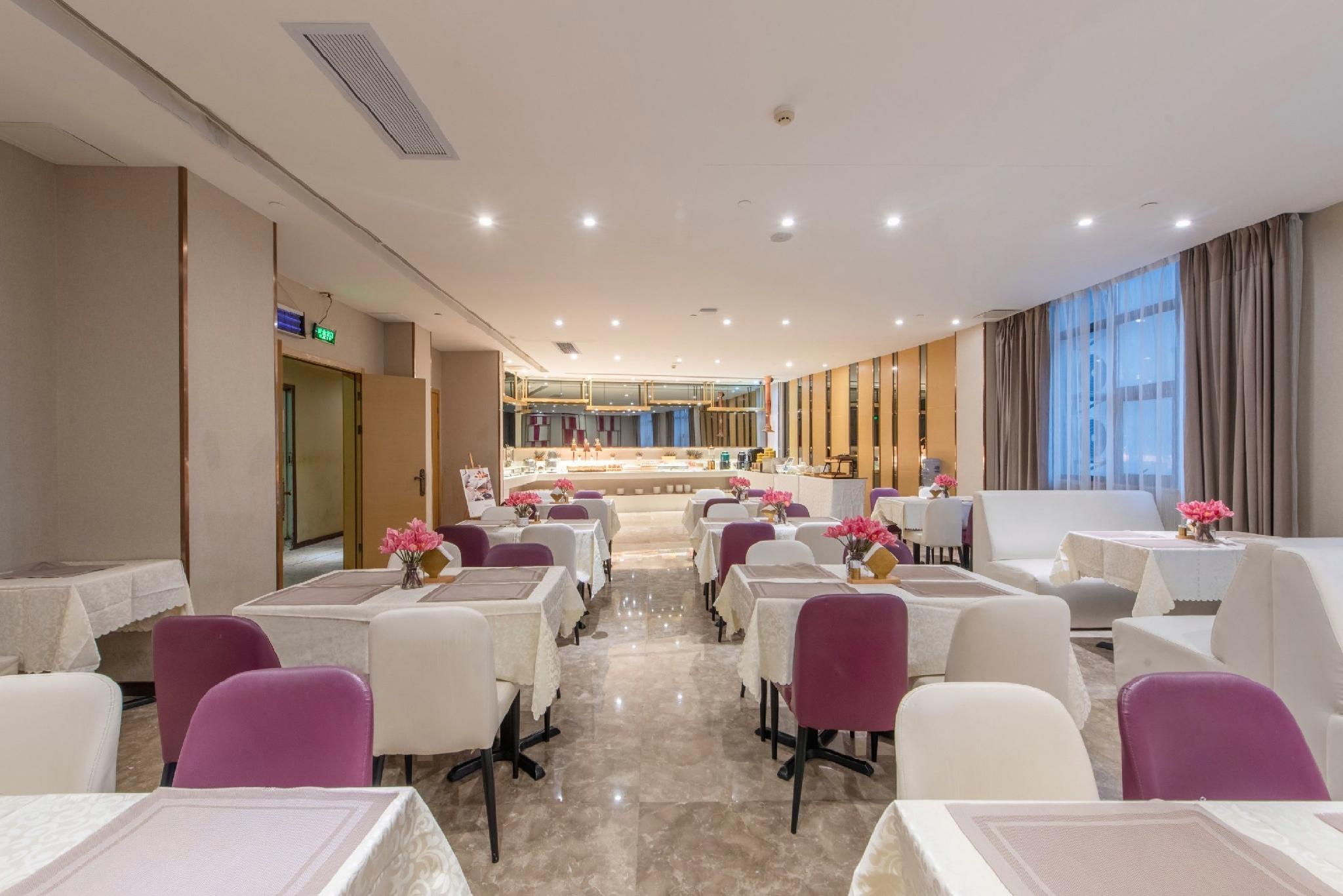 Lavande Hotel (Shenzhen North Railway Station Longhua Bus Terminal) 27/35