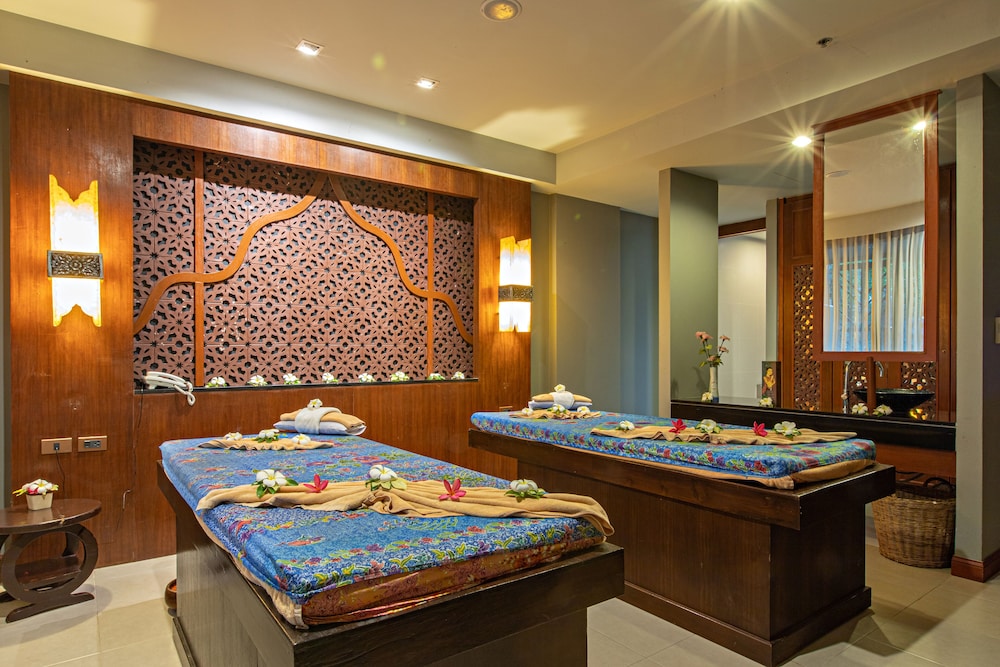 Rawai Palm Beach Resort 34/63