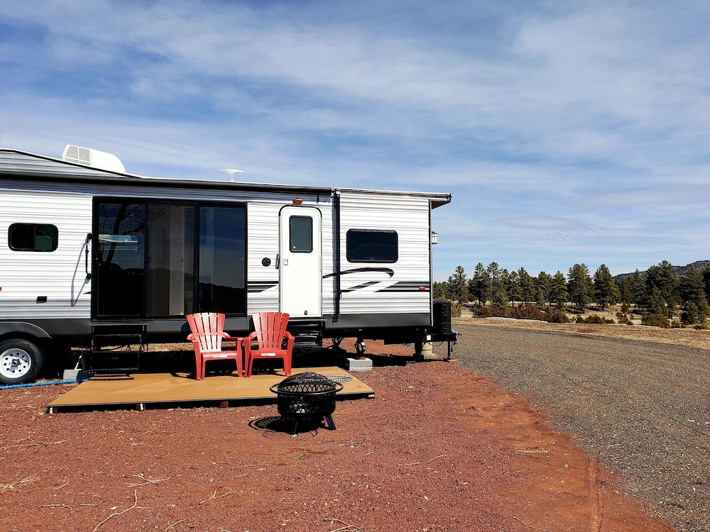 Grand Canyon RV Glamping 38/81