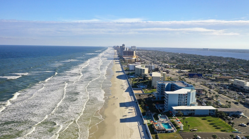 El Caribe Resort & Conference Center 55/65