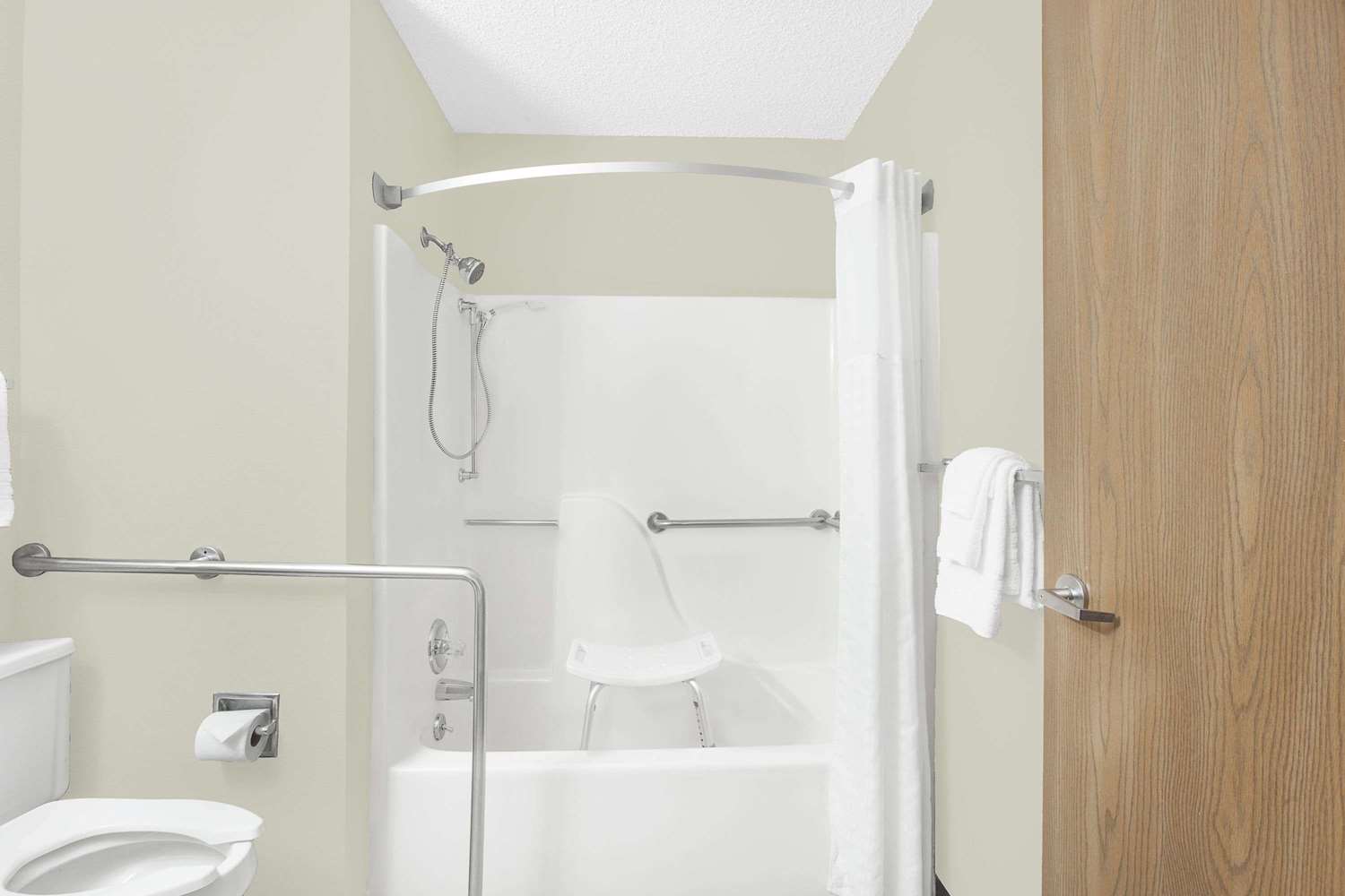 Super 8 by Wyndham Mt Pleasant 6/6