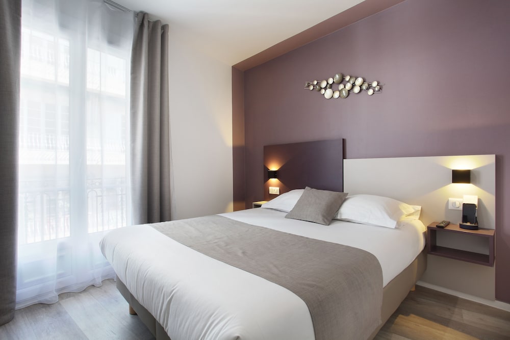 COMFORT, DOUBLE BED