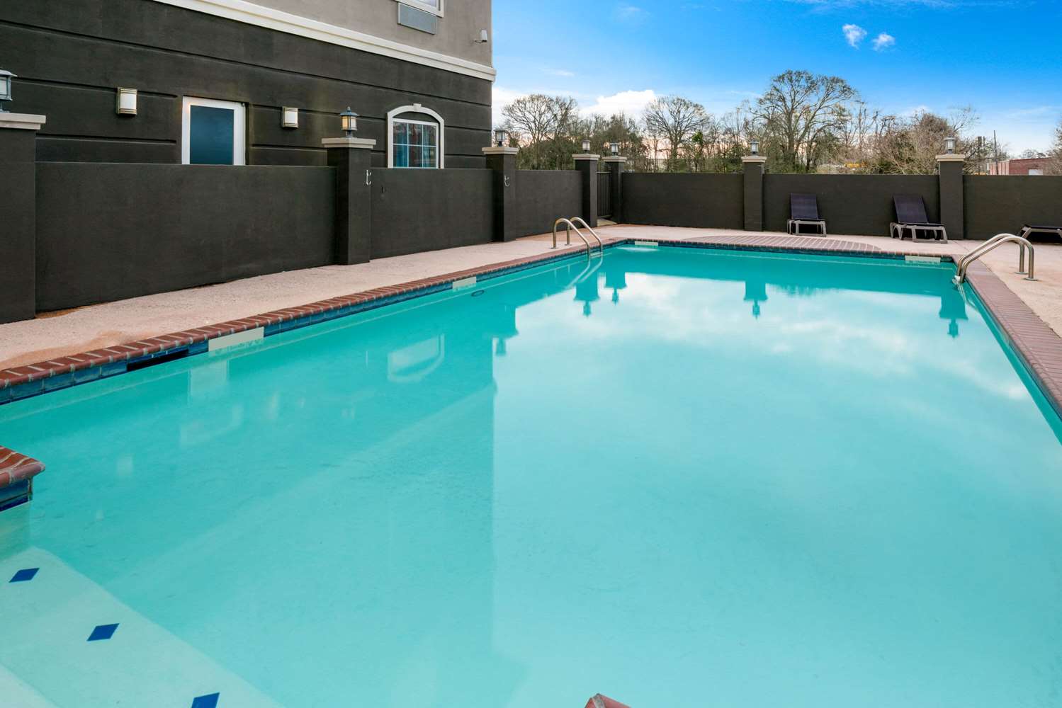 La Quinta Inn and Suites by Wyndham Broussard - Lafayette Area 12/28