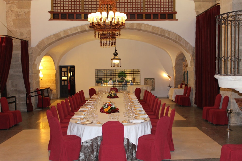 Parador De Trujillo 38/53