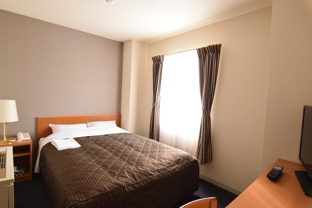 CHITOSE AIRPORT HOTEL 11/30