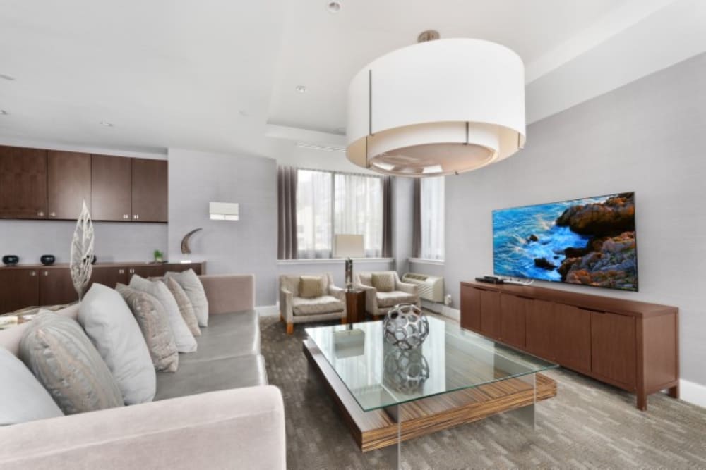 Global Luxury Suites Downtown Jersey City 61/71