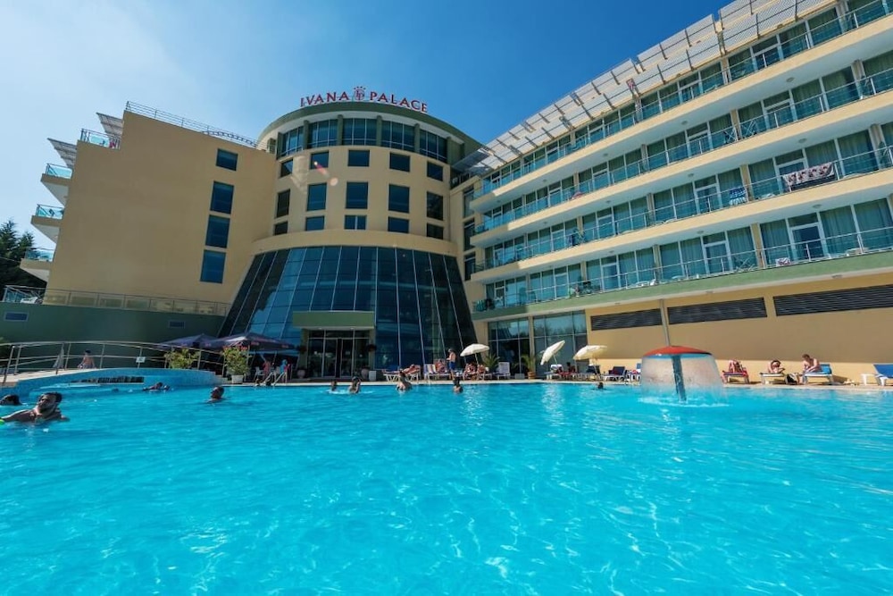 Ivana Palace 41/47