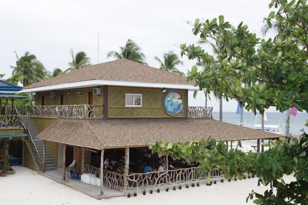 Malapascua Legend Water Sport And Resort 4/36