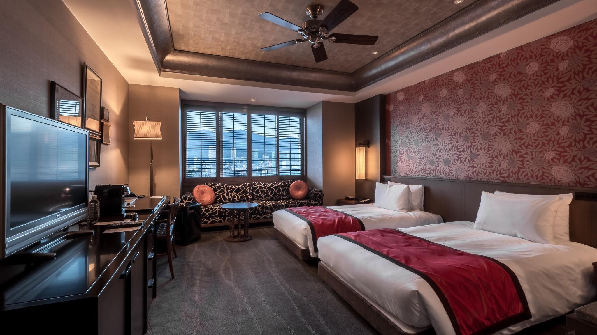 Room, Twin Beds, Harbour Side, Oriental Floor