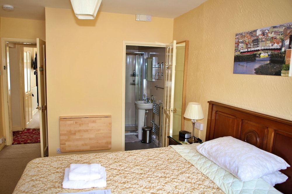 Wortley Cottage Guest House 28/58