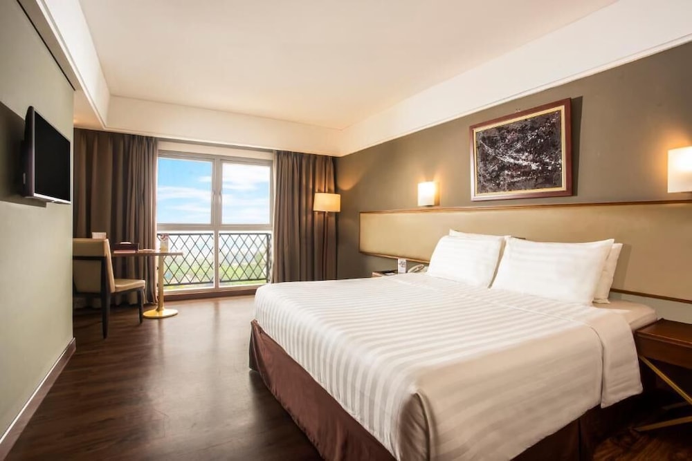 Swiss-Belhotel Bogor 16/63