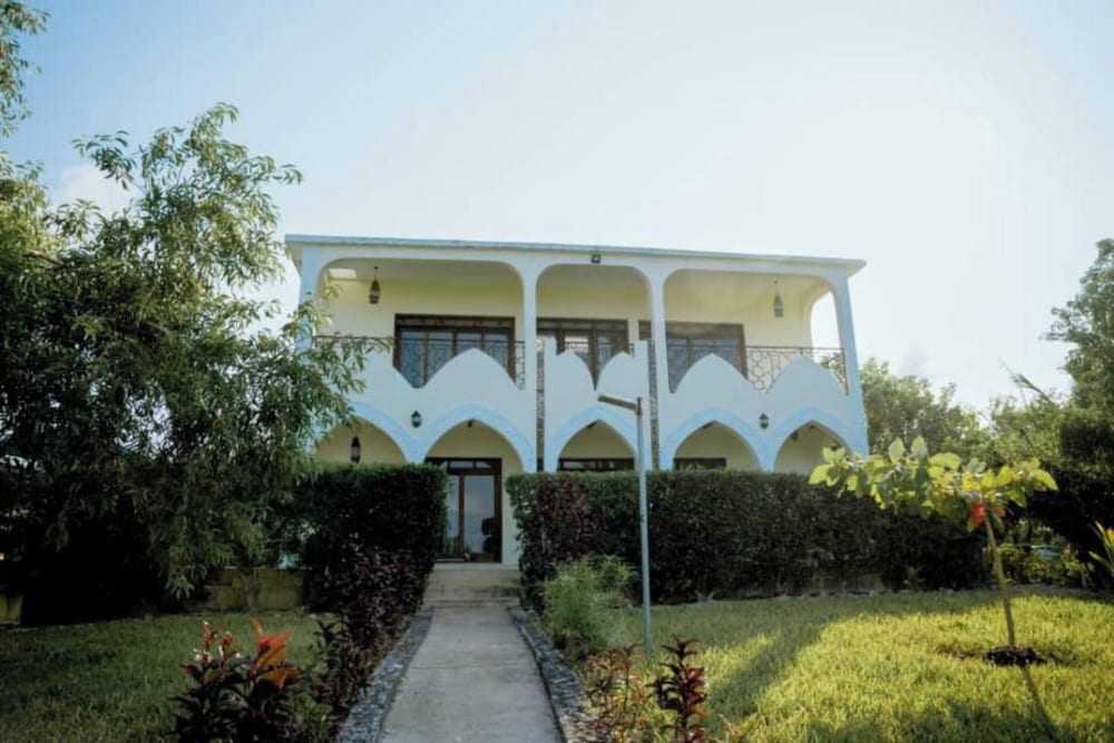 Villa Serenity 4/57