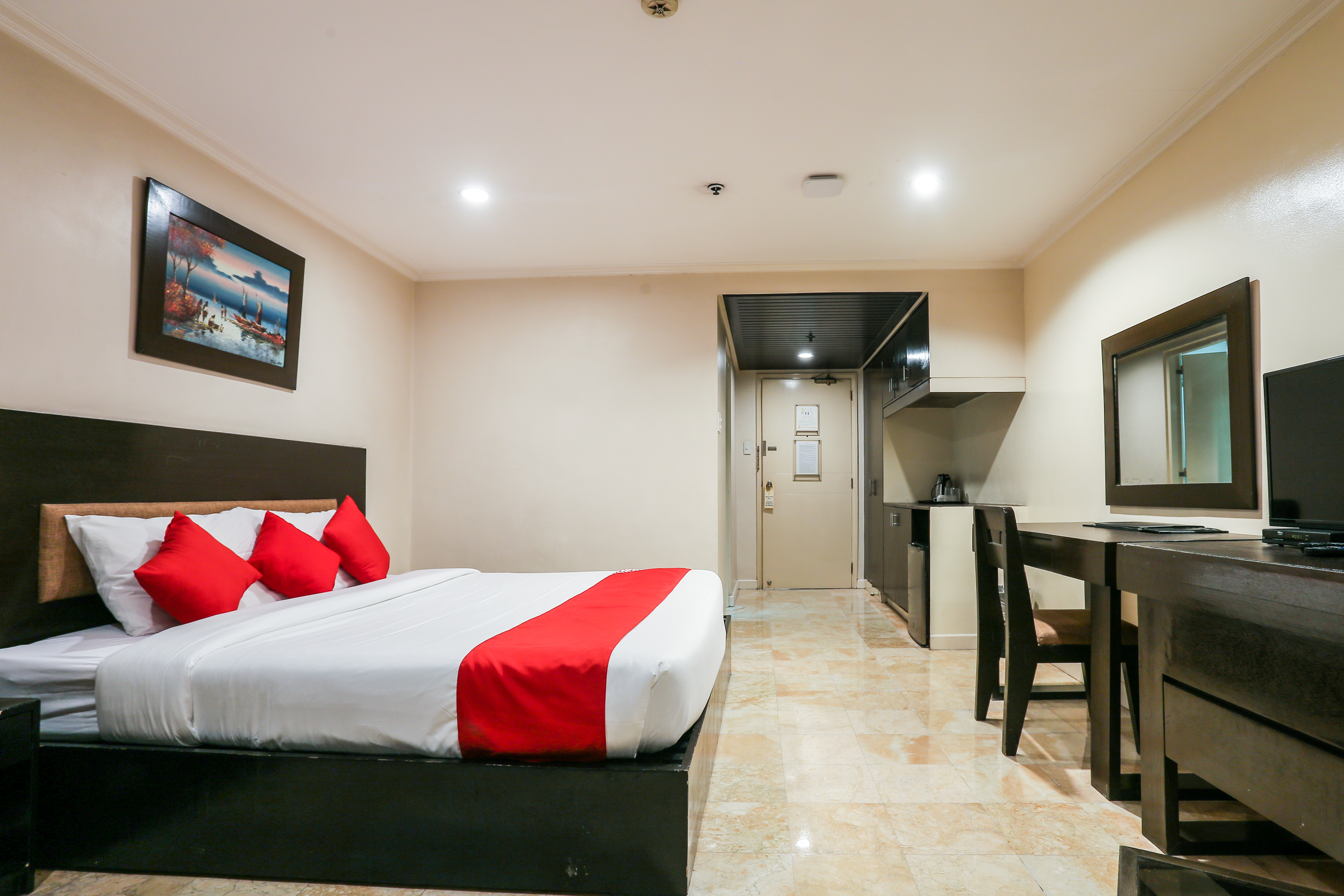 Paragon Tower Hotel 18/50