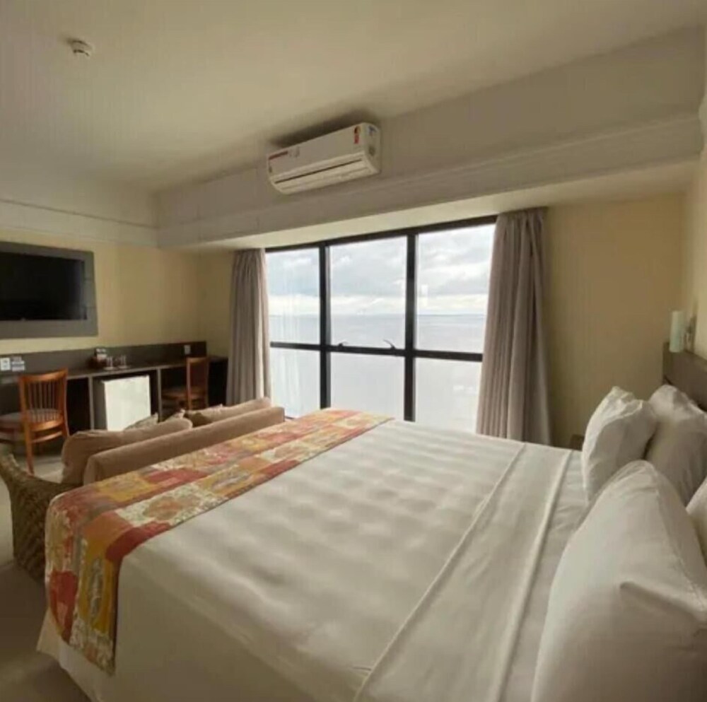 Tropical Executive Hotel 43/62