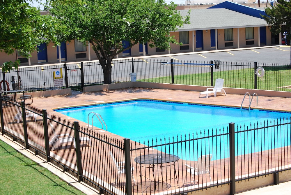 Americas Best Value Inn Lubbock E 35/46