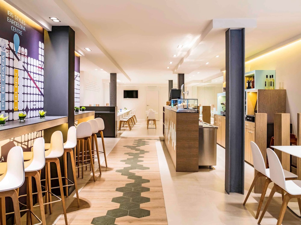 Ibis Styles Barcelona Centre Hotel 56/73