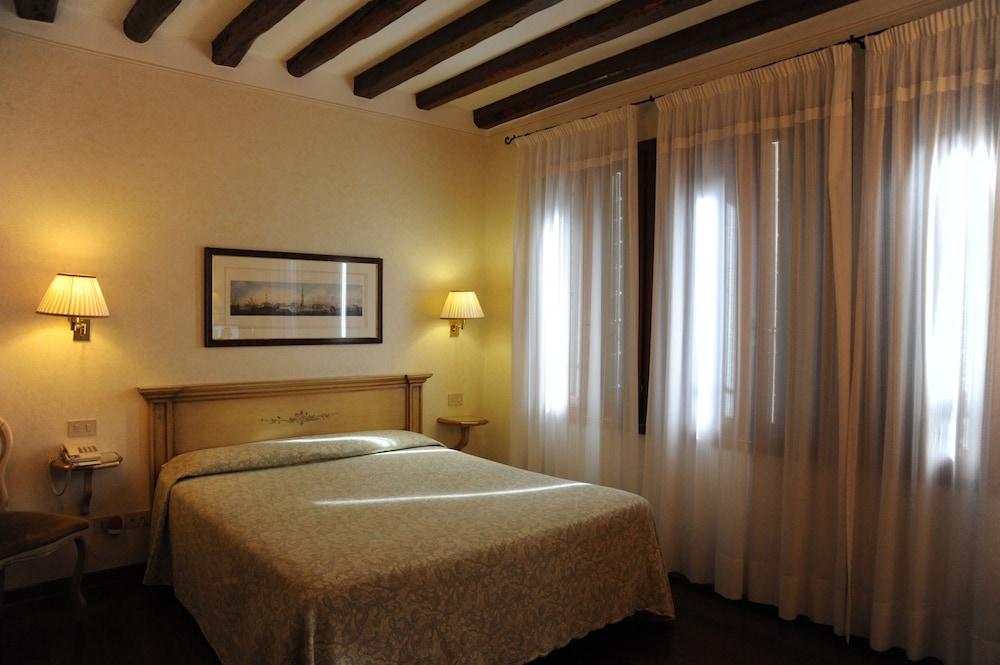 Hotel Bisanzio 13/71