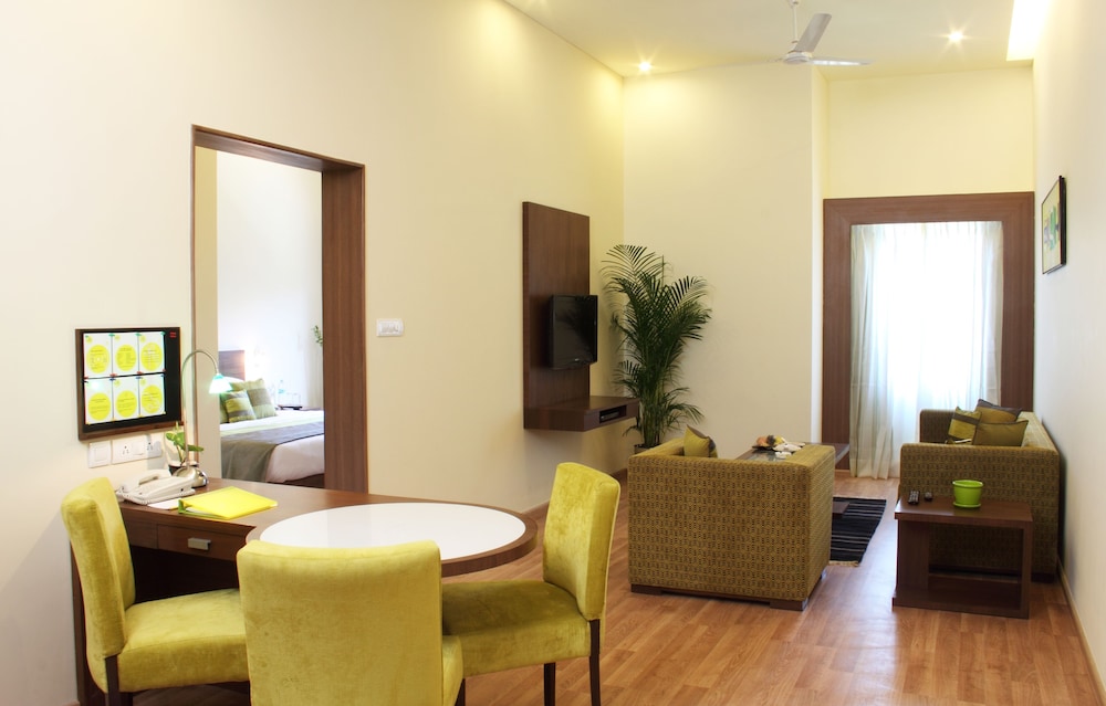 Lemon Tree Hotel Electronics City Bengaluru 34/61