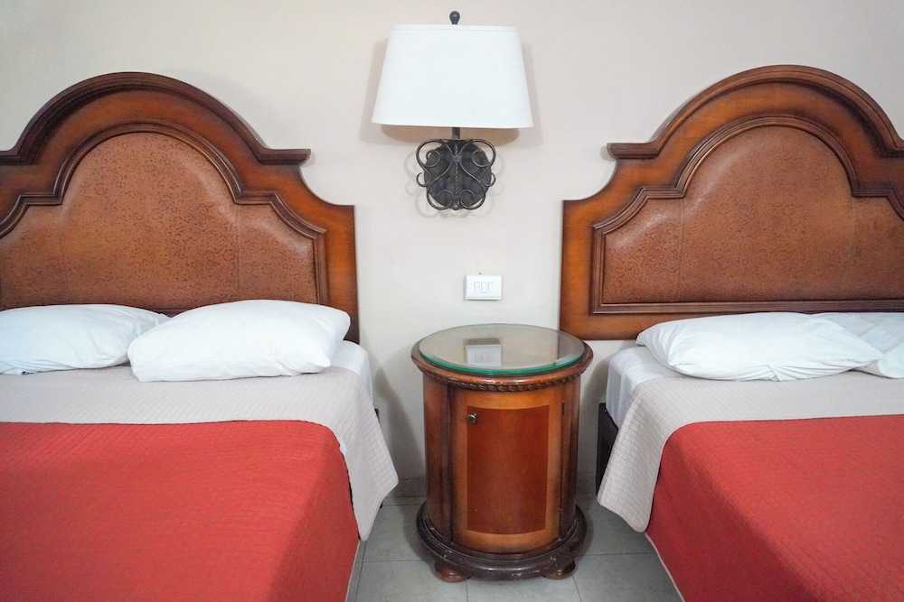 Grand Hotel Colonial Cancun 39/60