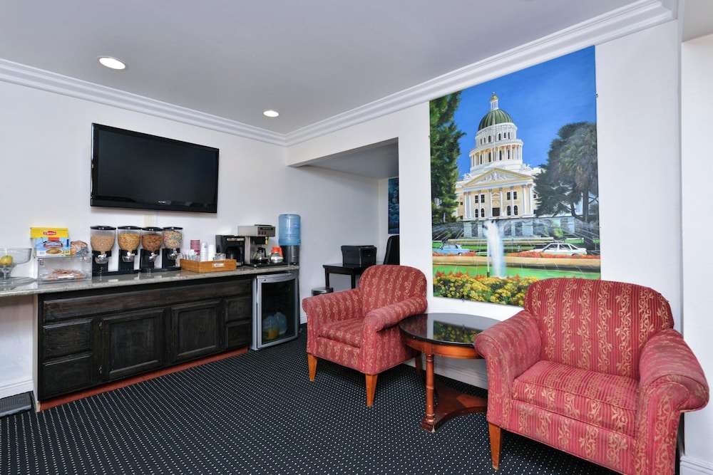 Capital City Inn Sacramento Convention Center CA 28/39