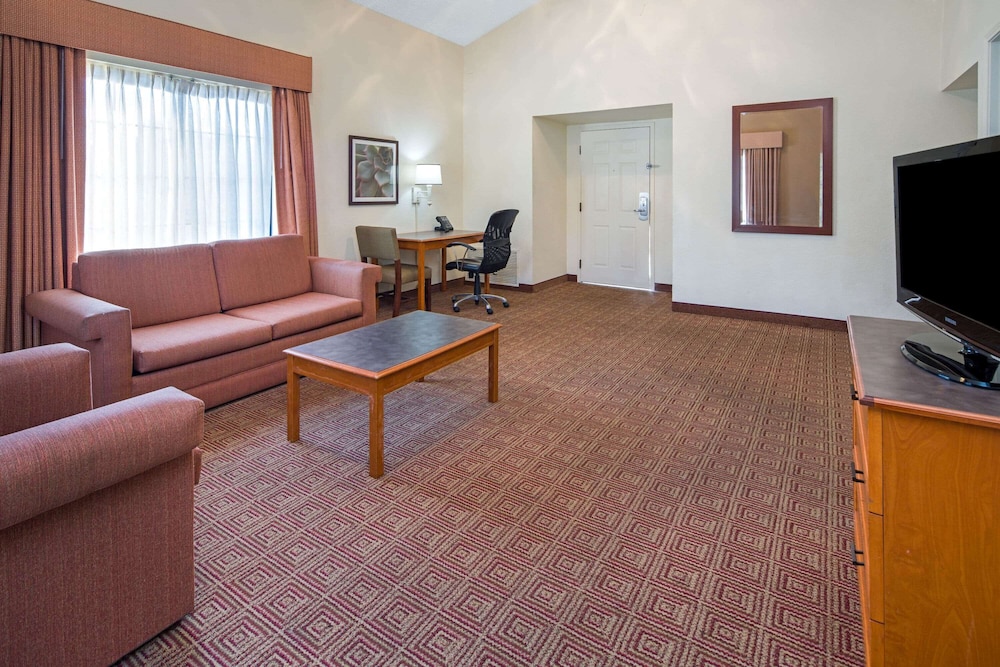 La Quinta Inn San Diego Miramar 23/37