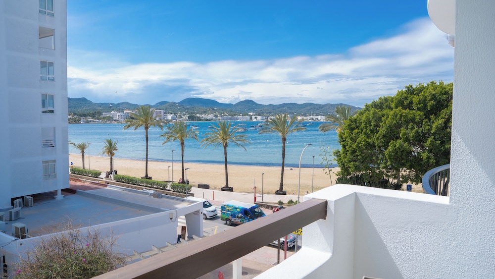 Sunside Ibiza Studios - Only Adults- Formerly known as Central Park 33/63