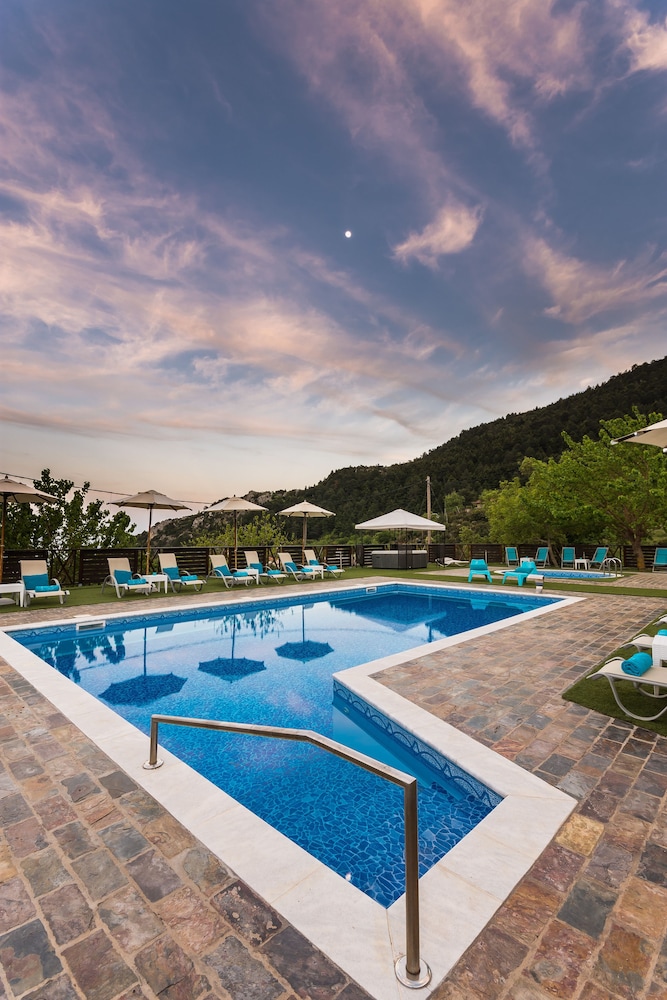 Ilaeira Mountain Resort 22/50