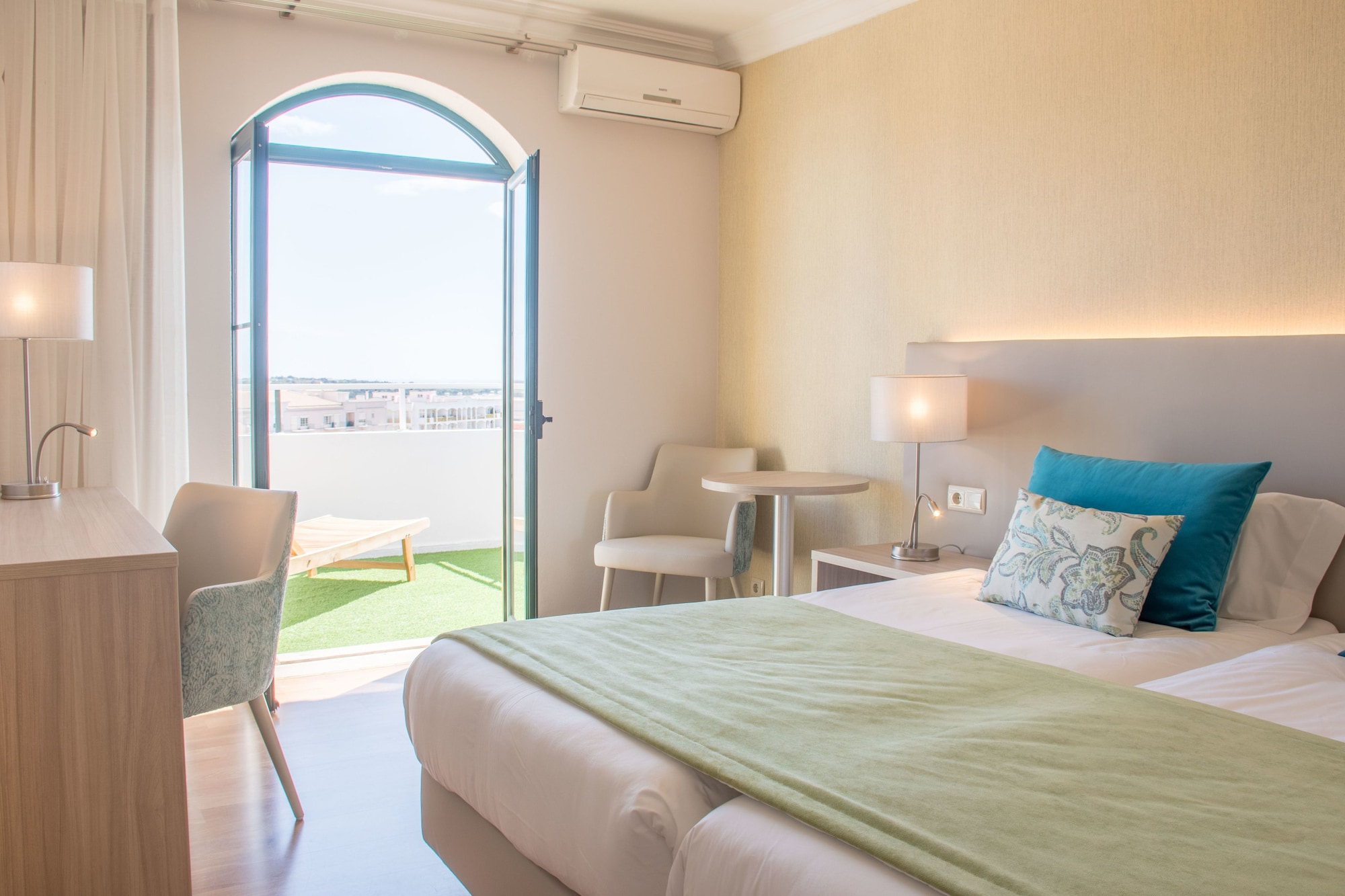 PANORAMIC, DOUBLE BED