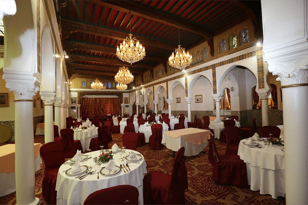 Hotel el Djazair 62/68
