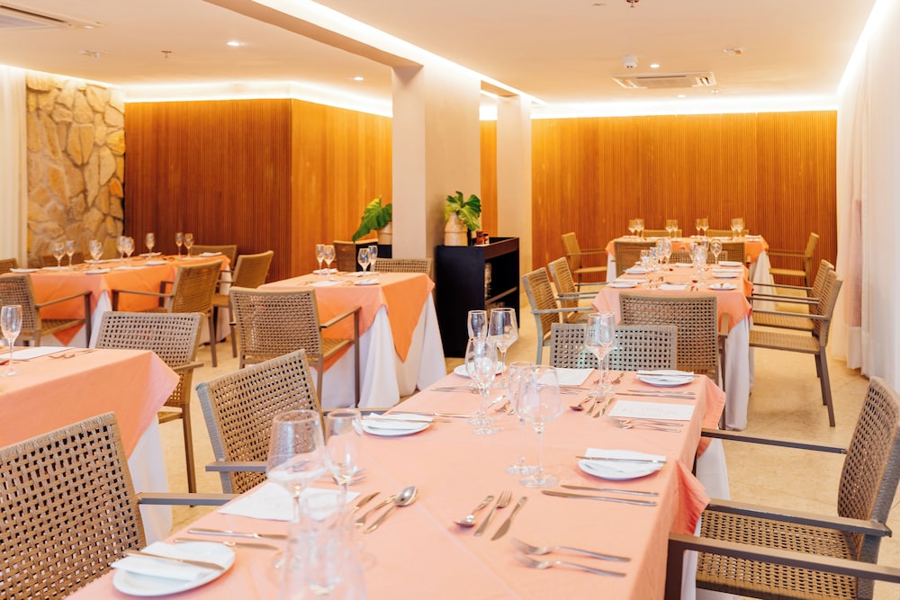 Costeira Palace Beach Resort All Inclusive 40/54