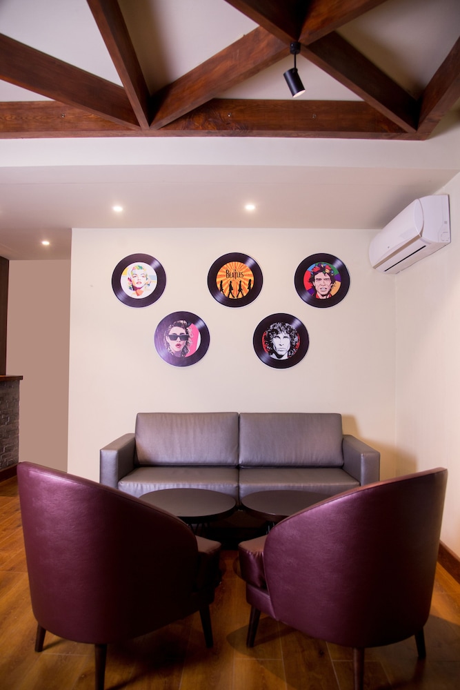 Lemon Tree Hotel, Thimphu 18/30