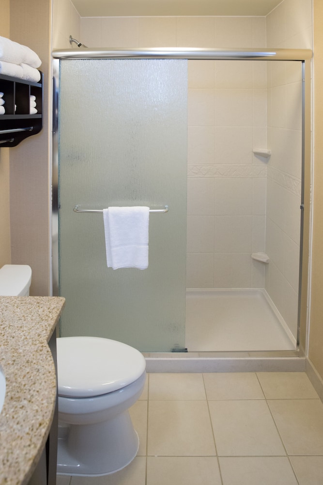 Hampton Inn & Suites Providence Downtown 15/50