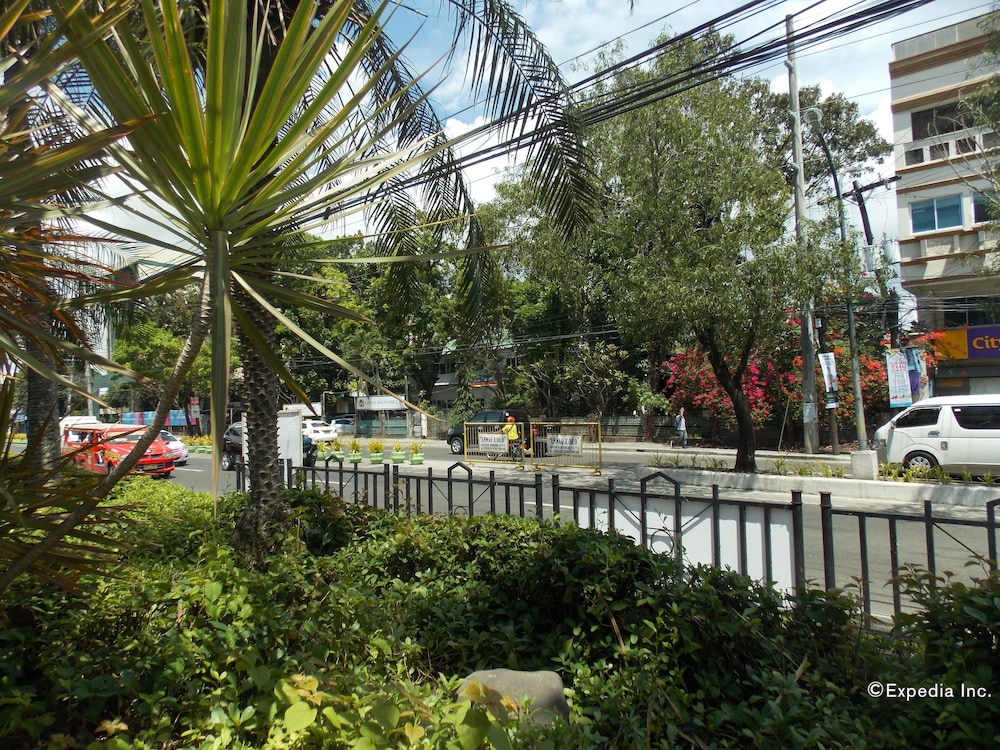Sarabia Manor Hotel 64/73