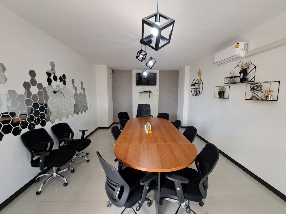 Sakura Boutique Hotel And Residence 17/38
